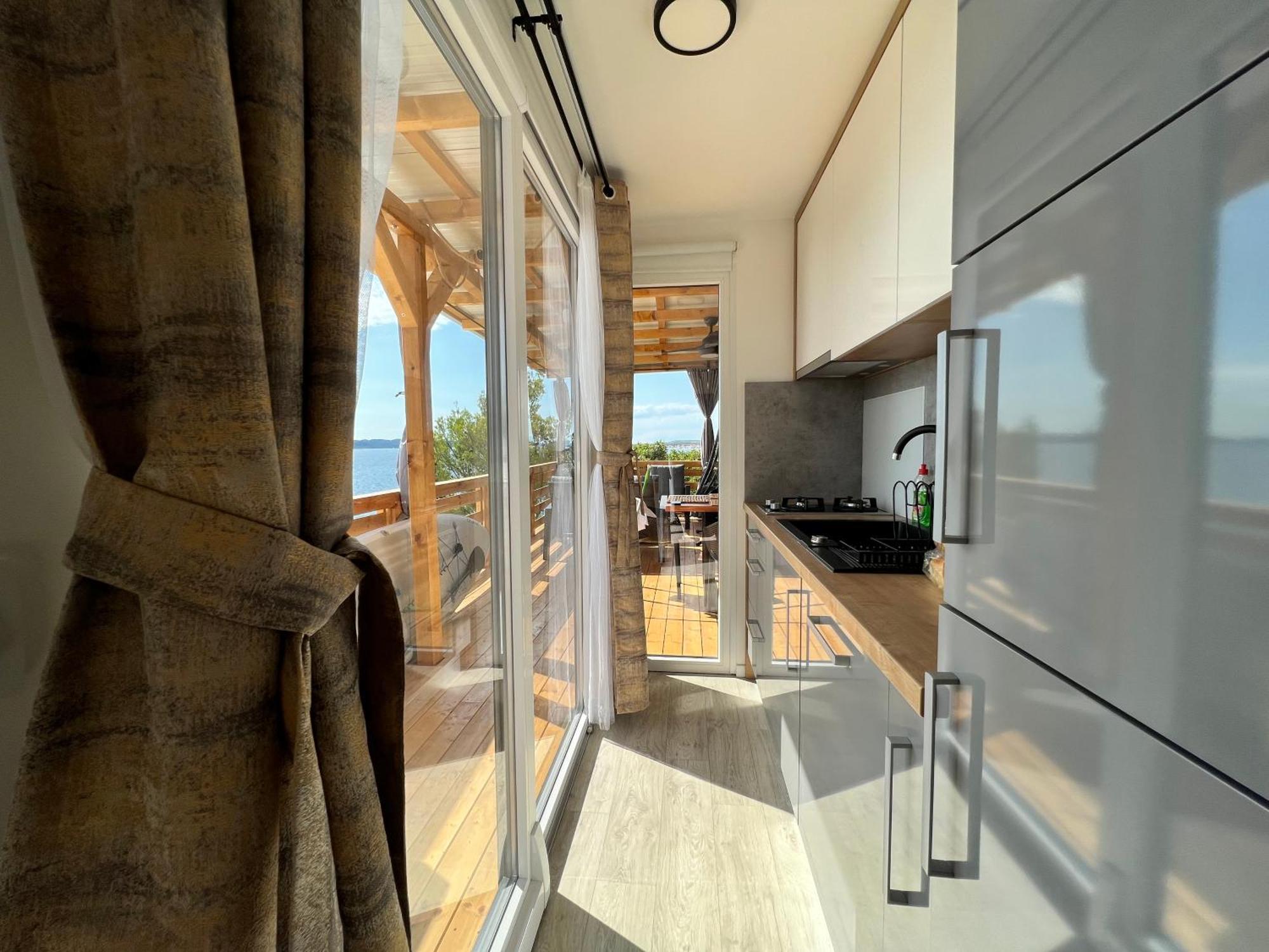 D-view Premium Mobile - Panoramic Seaview - 150 M From Beach, Free Parking *